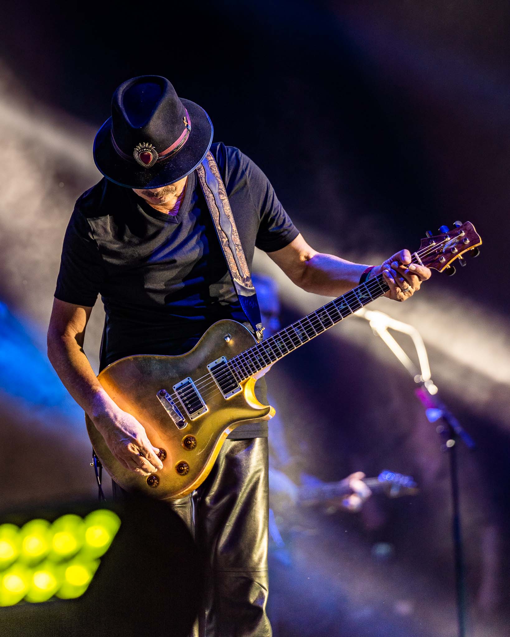 Santana, RV Inn Style Resorts Amphitheater, photo by Miguel Padilla