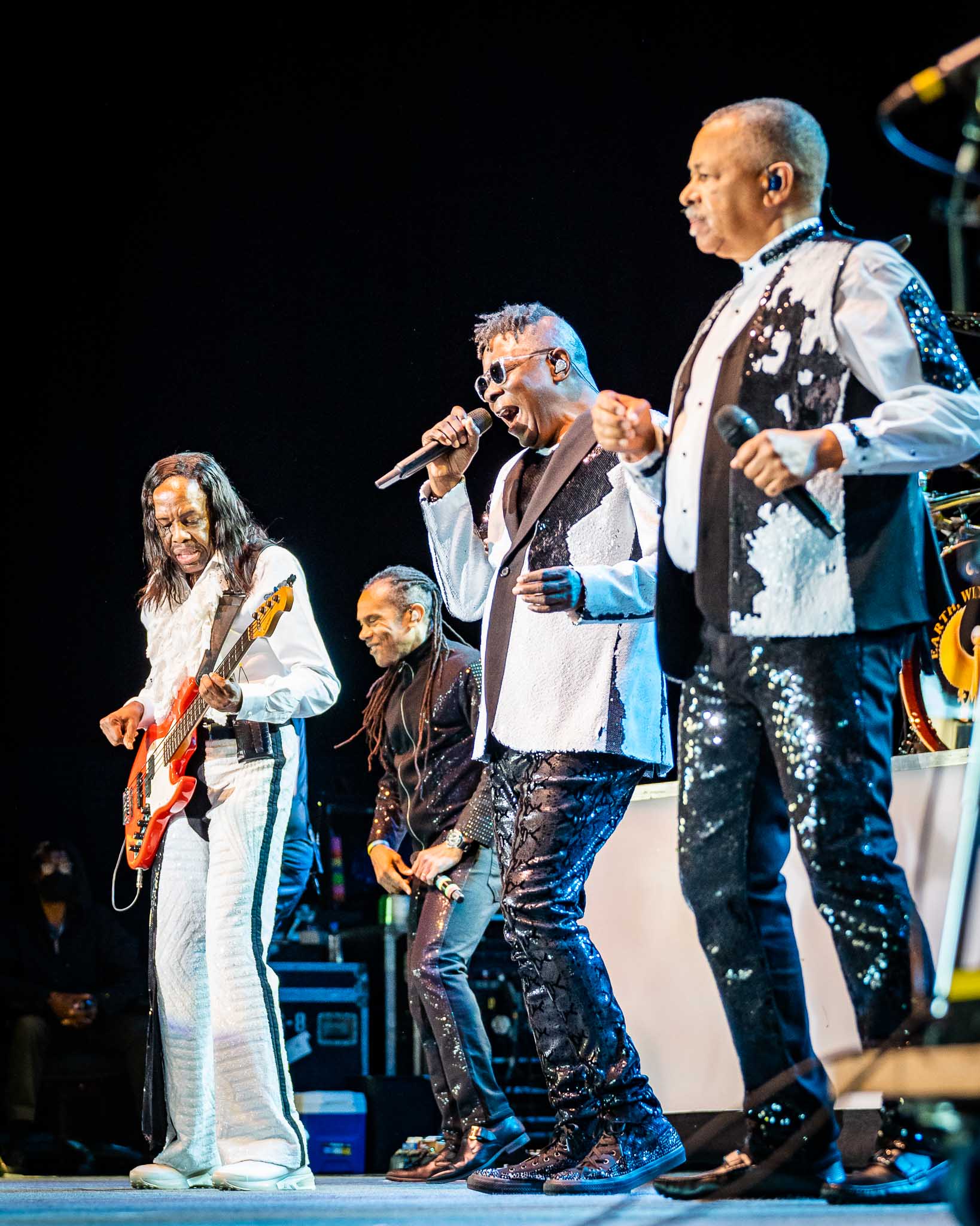 Earth, Wind & Fire, RV Inn Style Resorts Amphitheater, photo by Miguel Padilla