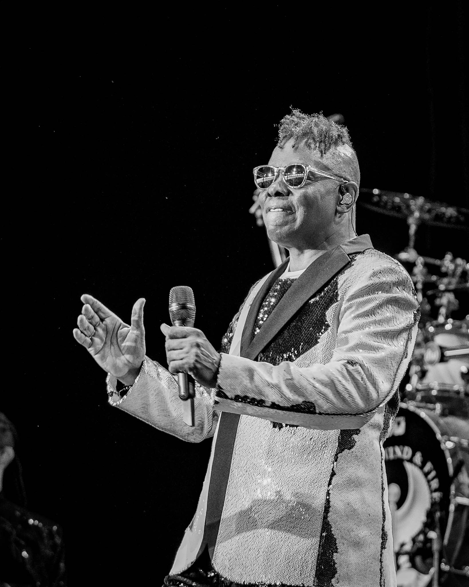Earth, Wind & Fire, RV Inn Style Resorts Amphitheater, photo by Miguel Padilla