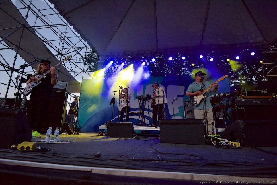 Lettuce, Tom McCall Waterfront Park, photo by John Alcala