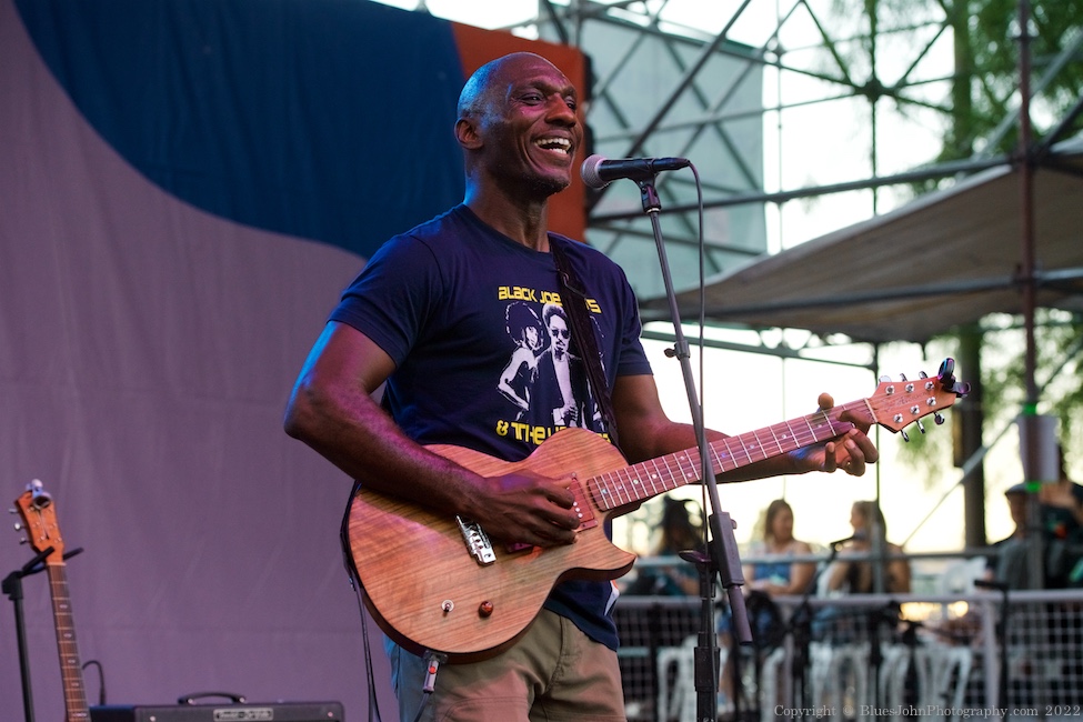 Cedric Burnside, Tom McCall Waterfront Park, photo by John Alcala