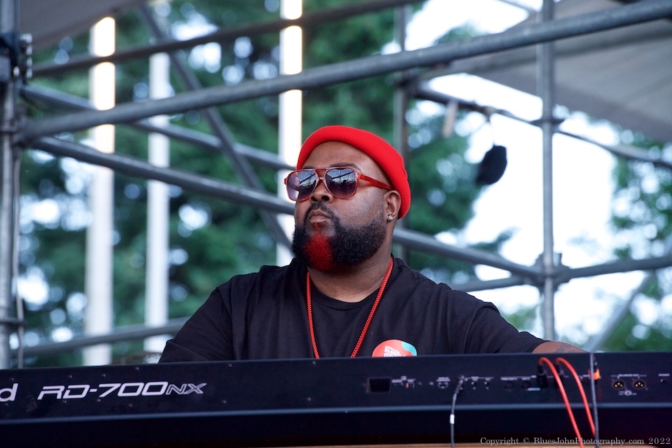 Andy Stokes, Tom McCall Waterfront Park, photo by John Alcala