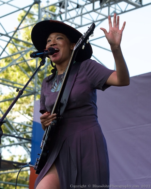 Judith Hill, Tom McCall Waterfront Park, photo by John Alcala