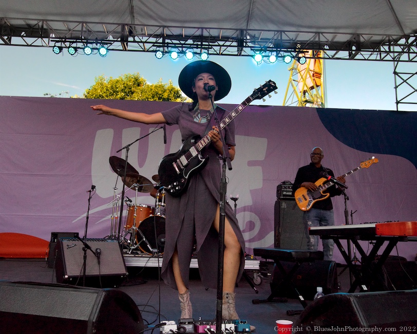 Judith Hill, Tom McCall Waterfront Park, photo by John Alcala