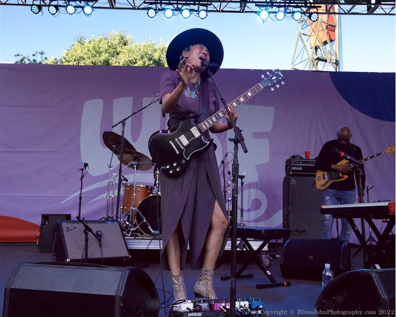 Judith Hill, Tom McCall Waterfront Park, photo by John Alcala