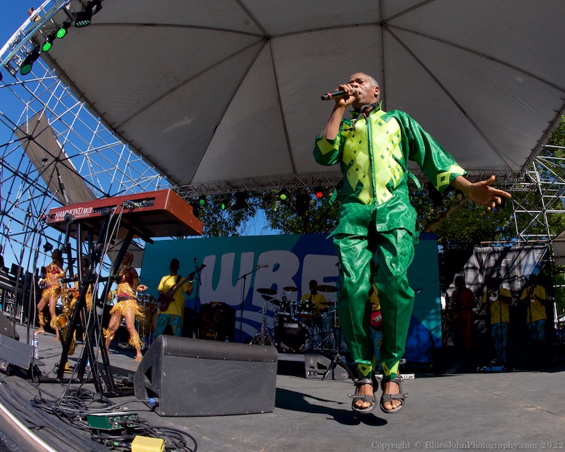 Femi Kuti, Tom McCall Waterfront Park, photo by John Alcala