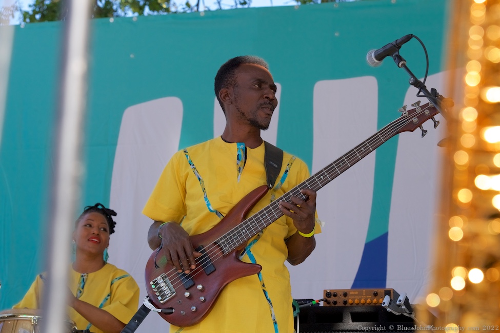 Femi Kuti, Tom McCall Waterfront Park, photo by John Alcala