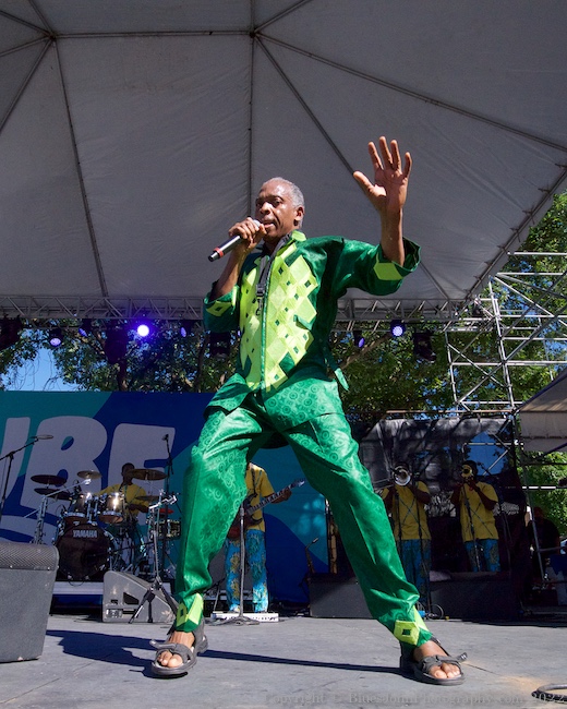 Femi Kuti, Tom McCall Waterfront Park, photo by John Alcala