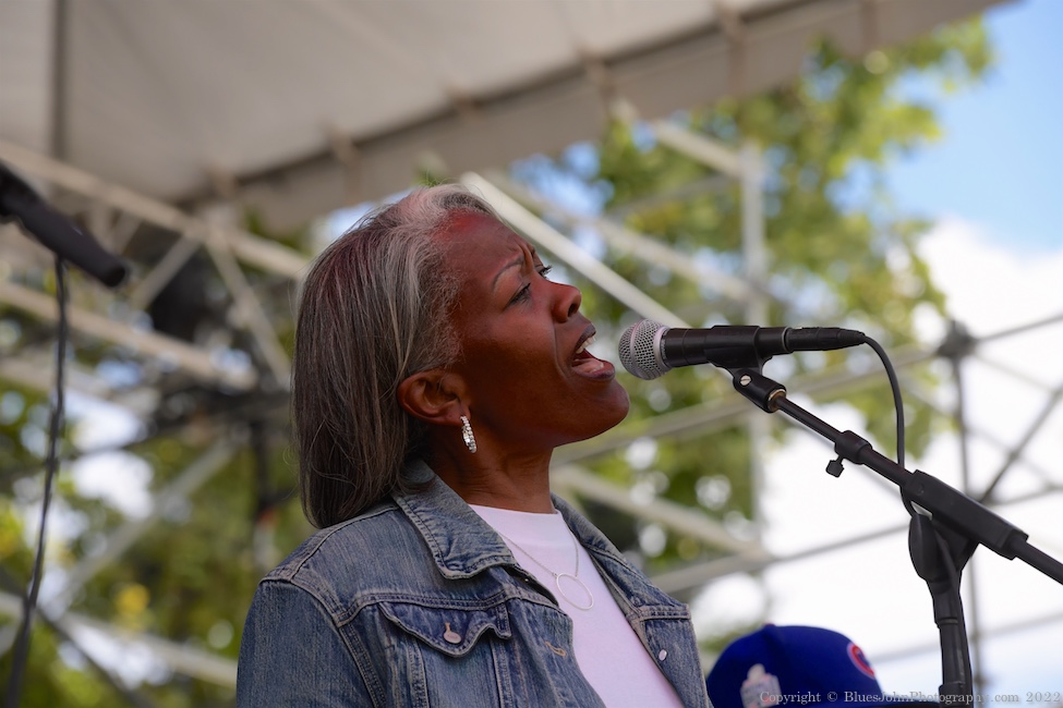 Norman Sylvester, Tom McCall Waterfront Park, photo by John Alcala