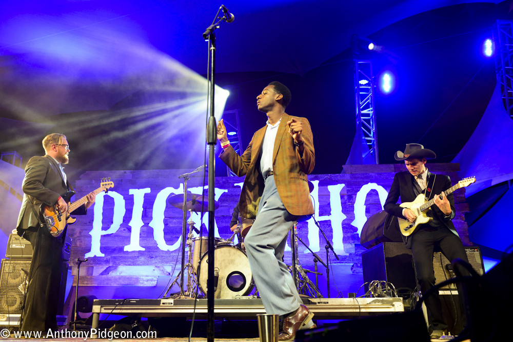 Leon Bridges, Pickathon, Pendarvis Farm, photo by Anthony Pidgeon