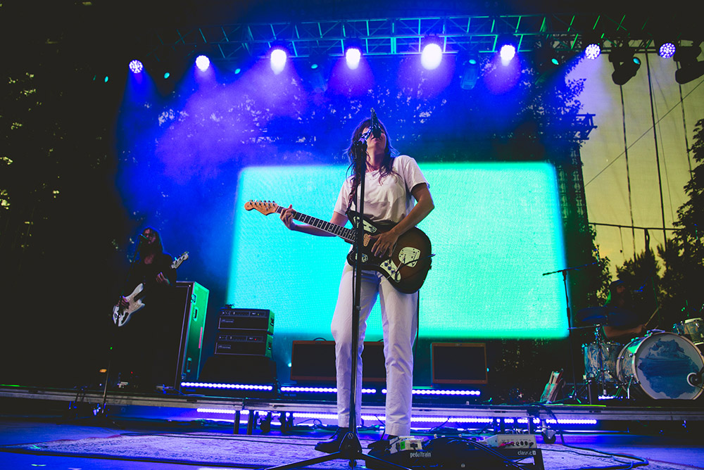 Courtney Barnett, Edgefield Amphitheater, photo by Ignacio Quintana