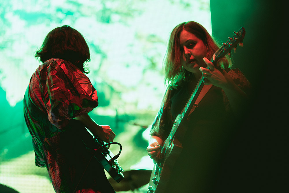 Sleater-Kinney, Edgefield Amphitheater, photo by Ignacio Quintana