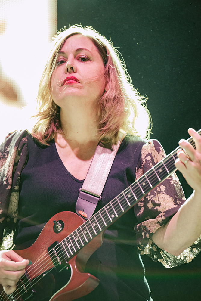 Sleater-Kinney, Edgefield Amphitheater, photo by Ignacio Quintana