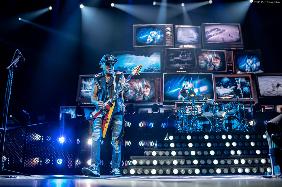 The Scorpions, Moda Center, photo by Kevin Pettigrew