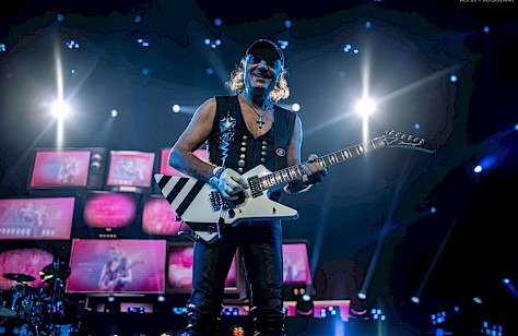 The Scorpions, Moda Center, photo by Kevin Pettigrew