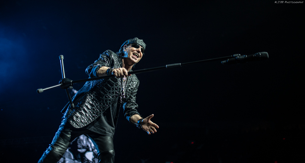 The Scorpions, Moda Center, photo by Kevin Pettigrew