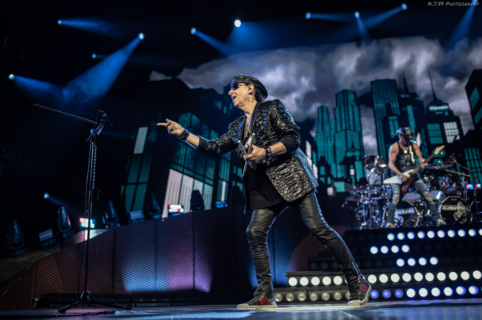 The Scorpions, Moda Center, photo by Kevin Pettigrew
