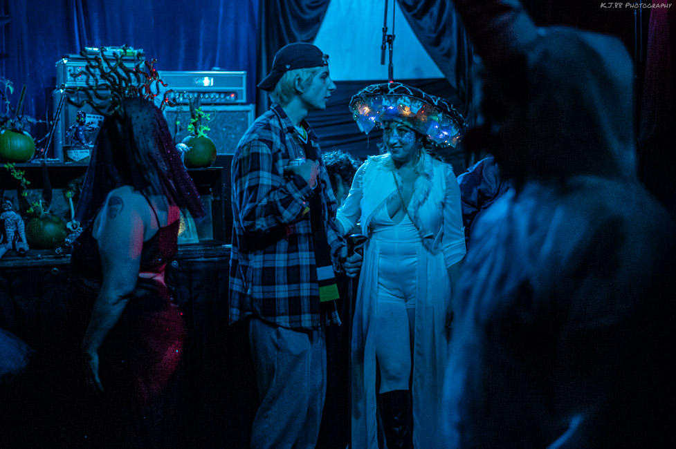 Dante's, photo by Kevin Pettigrew