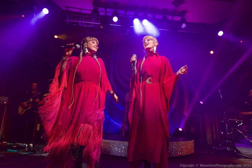 Lucius, Crystal Ballroom, photo by John Alcala