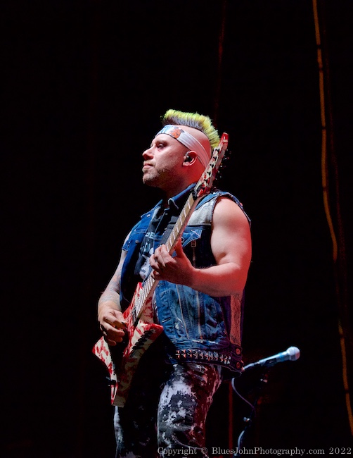 Atreyu, Moda Center, photo by John Alcala
