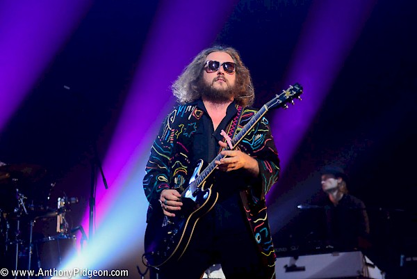 Jim James and My Morning Jacket at the Keller Auditorium on September 30, 2015: Photos by Anthony Pidgeon