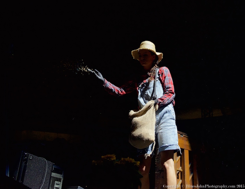 Neil Young, Chiles Center, photo by John Alcala