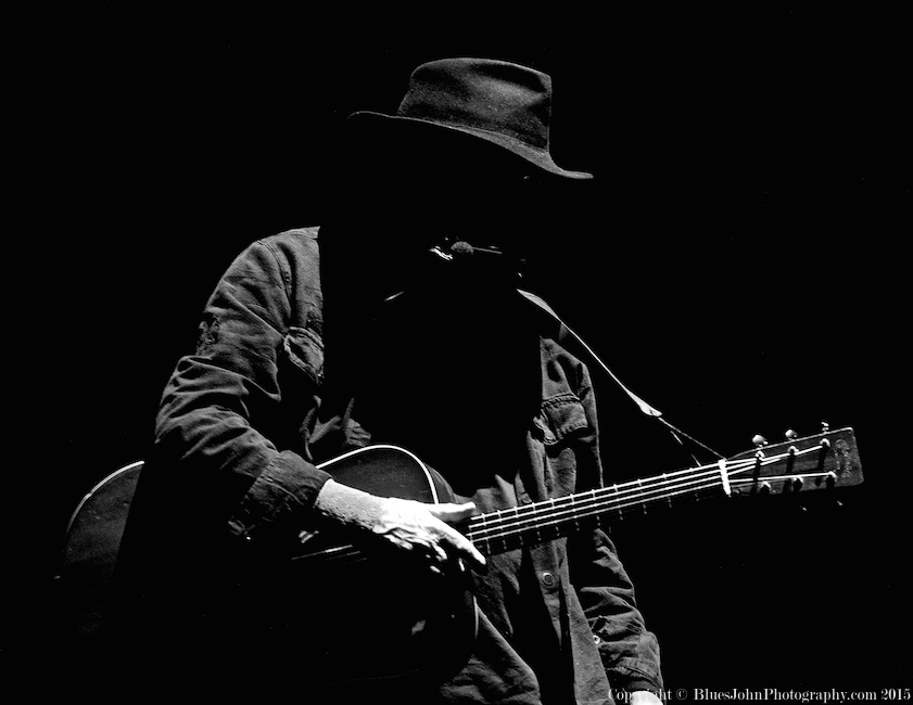 Neil Young, Chiles Center, photo by John Alcala