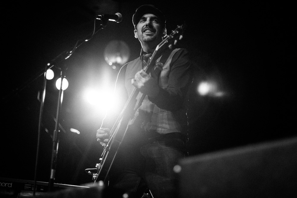 Photos of Kevin Selfe and The Tornadoes at the Bossanova Ballroom on ...