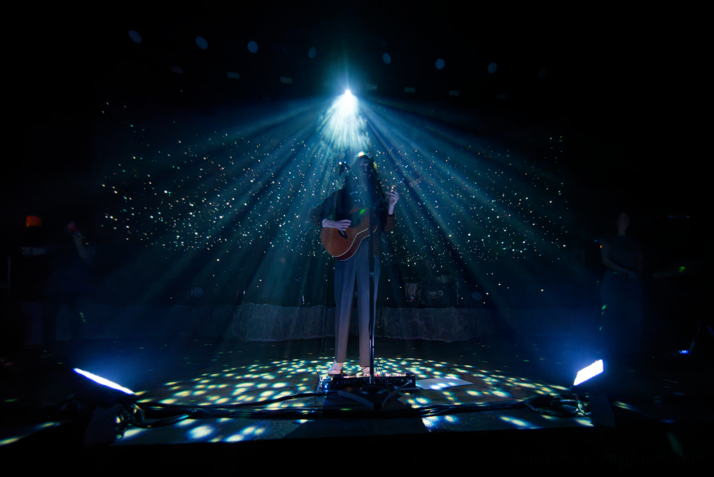 Hozier, Moda Center, photo by John Alcala
