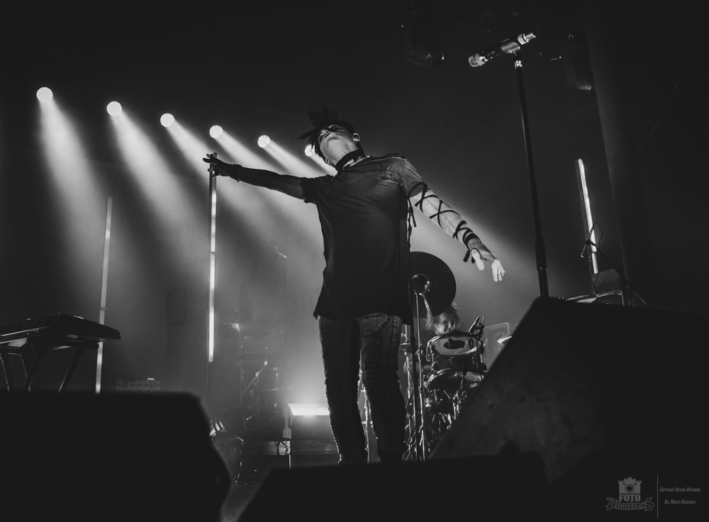 Gary Numan, Roseland Theater, photo by Alyssa Herrman