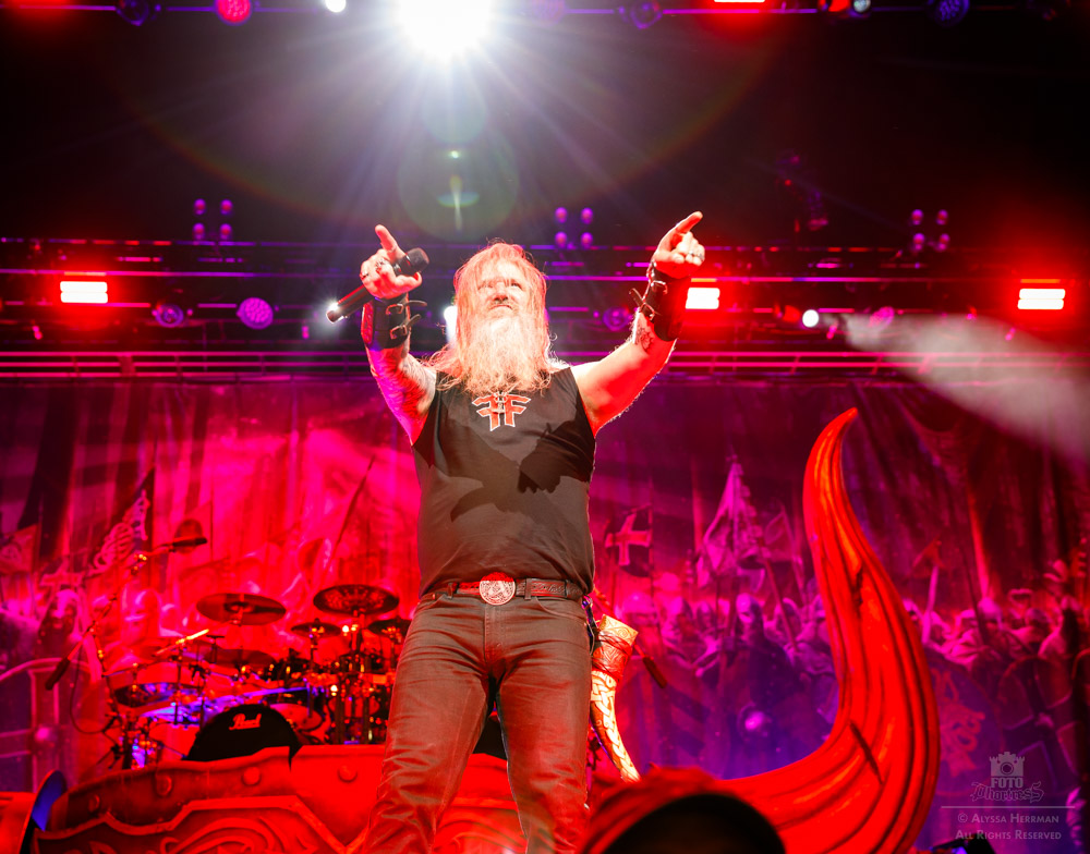 Amon Amarth, Moda Center, photo by Alyssa Herrman