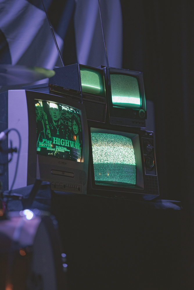 Winnetka Bowling League, Mississippi Studios, photo by Ignacio Quintana