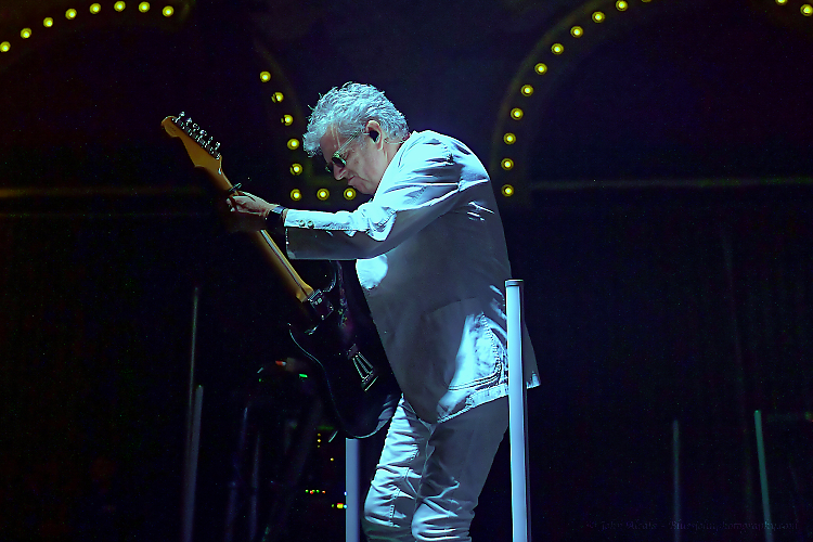 Thompson Twins' Tom Bailey, Crystal Ballroom, photo by John Alcala