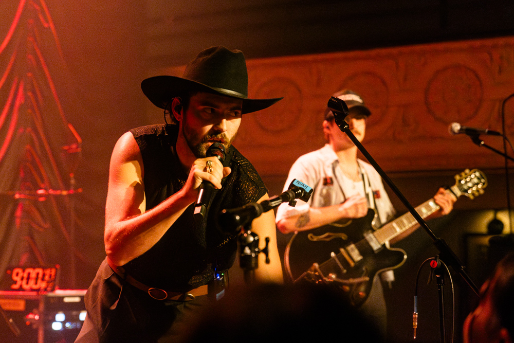 Noah Floersch, Mission Theater, photo by Blake Sourisseau