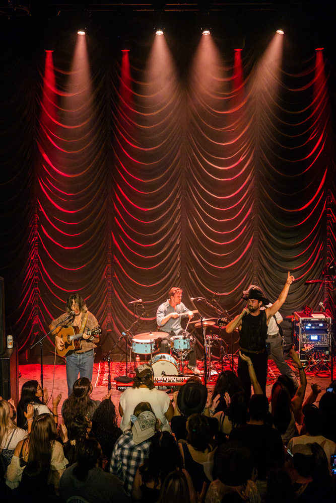 Noah Floersch, Mission Theater, photo by Blake Sourisseau
