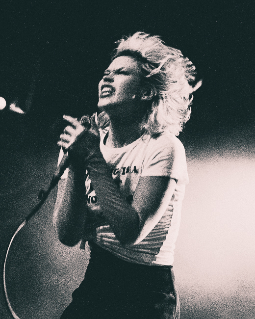 SCOWL, Roseland Theater, photo by Henry Ward