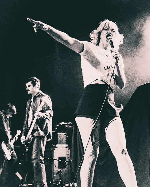 SCOWL, Roseland Theater, photo by Henry Ward