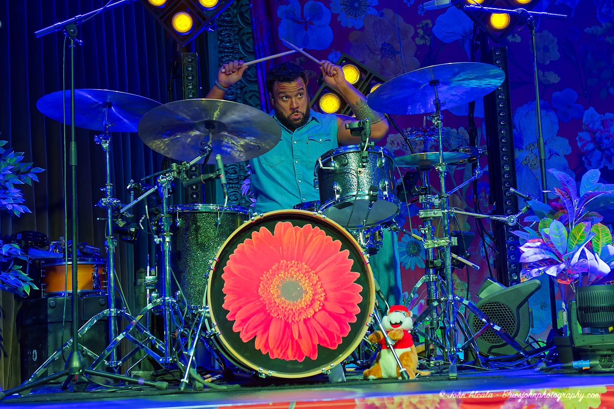 Larkin Poe, Crystal Ballroom, photo by John Alcala