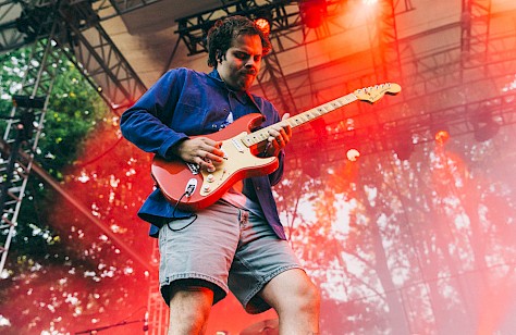 Peach Pit, Edgefield Amphitheater, photo by Blake Sourisseau