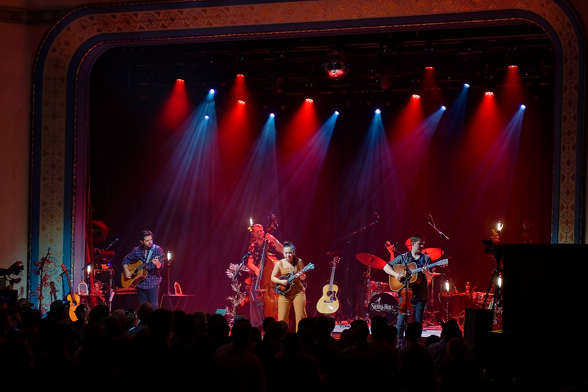 Sierra Hull, Aladdin Theater, photo by John Alcala