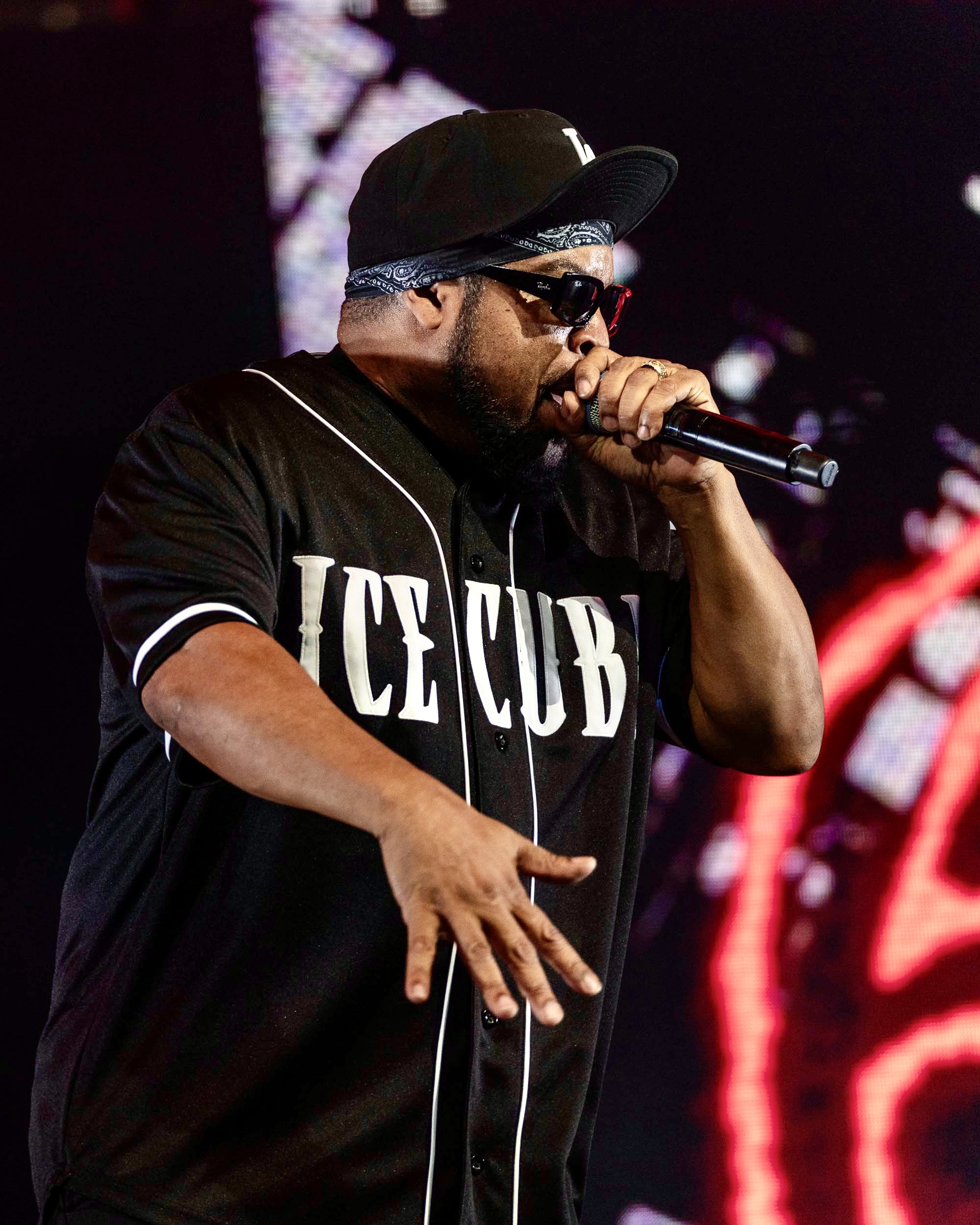 Ice Cube, Moda Center, photo by Miguel Padilla