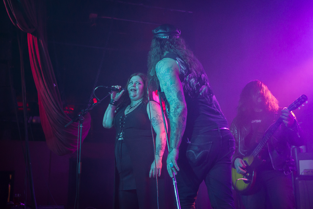 Diamond Tuck, Dante's, photo by Miss Ellanea