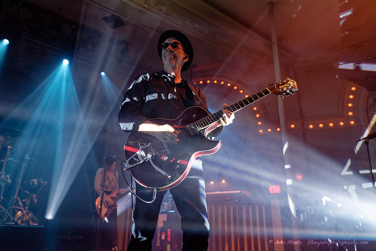 Garbage, Crystal Ballroom, photo by John Alcala