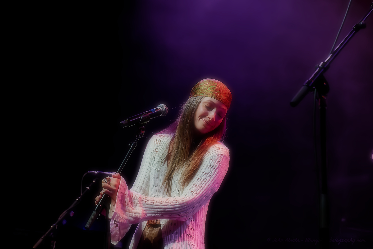 Brooke Lee, McDonald Theatre, photo by John Alcala