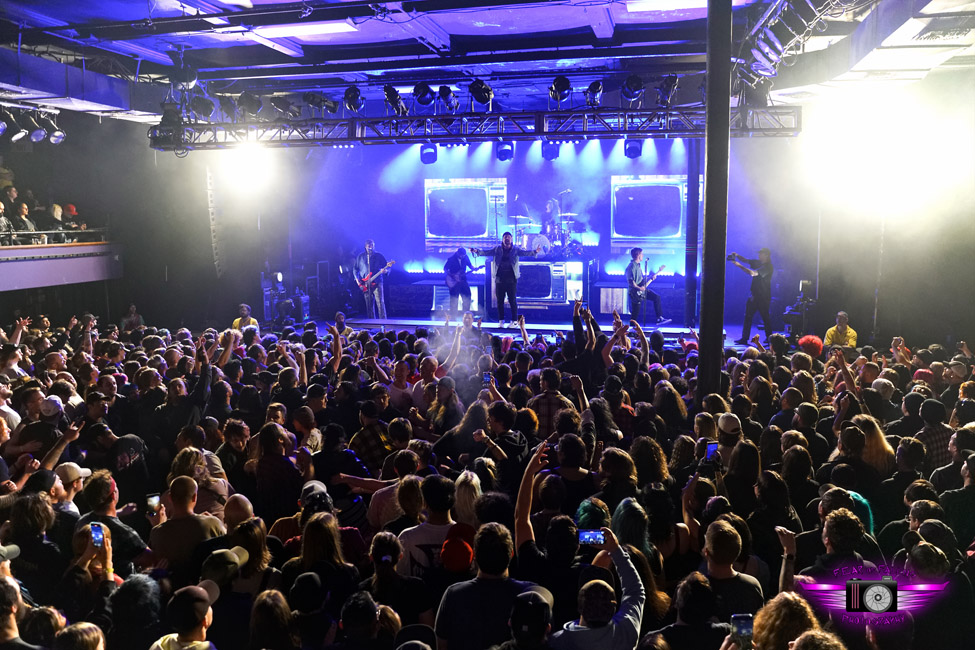 Silverstein, Roseland Theater, photo by Joshua Hathaway