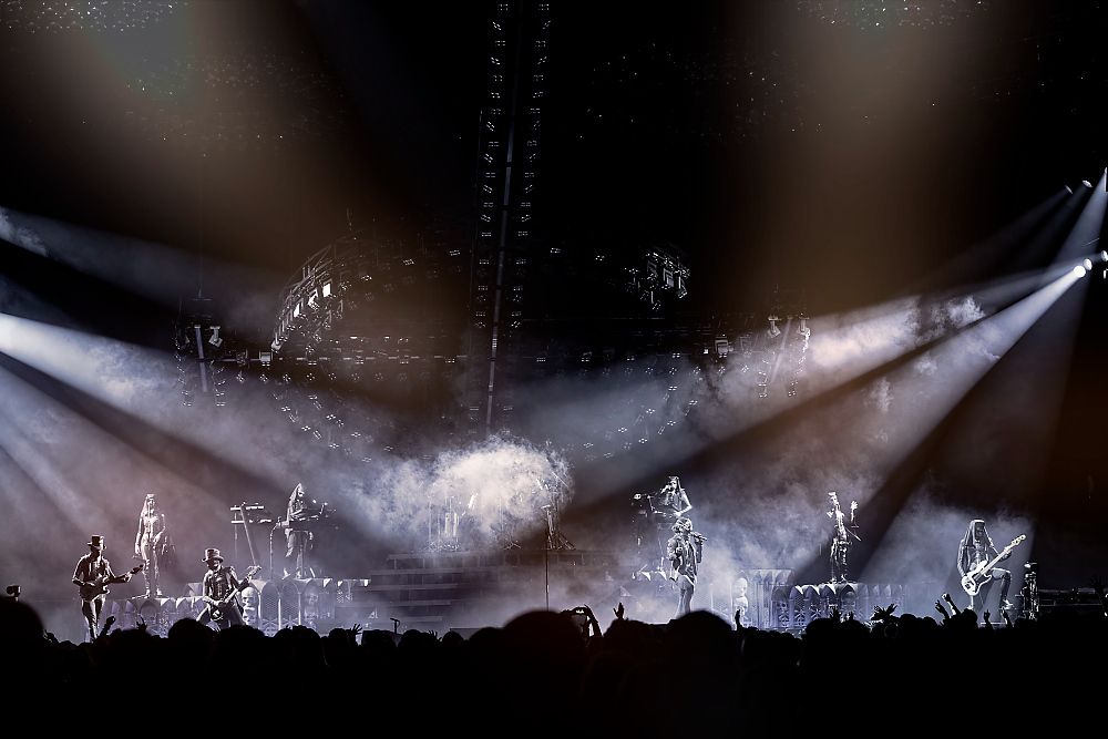 Ghost, Moda Center, photo by John Alcala