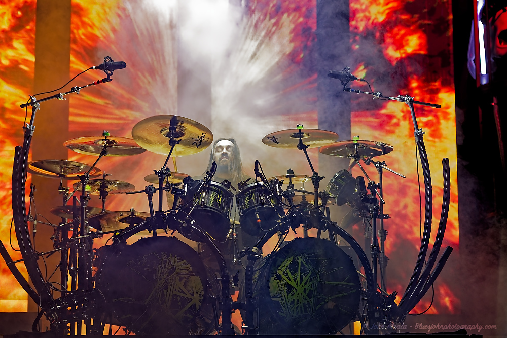 Lamb of God, Theater of the Clouds, photo by John Alcala