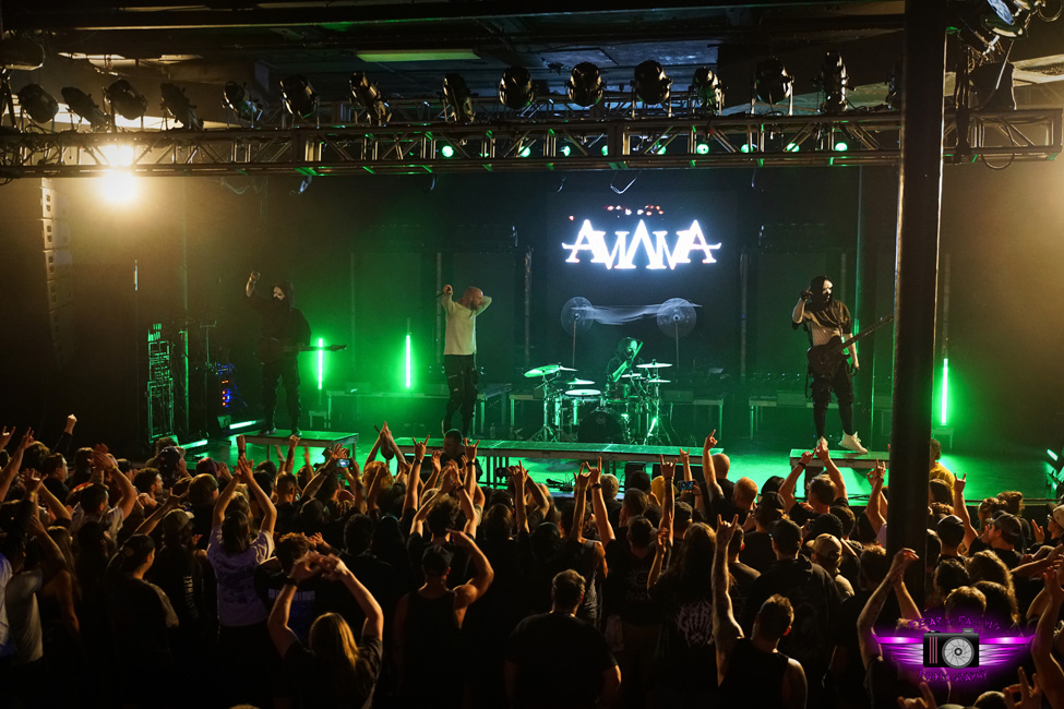 Aviana, Roseland Theater, photo by Joshua Hathaway