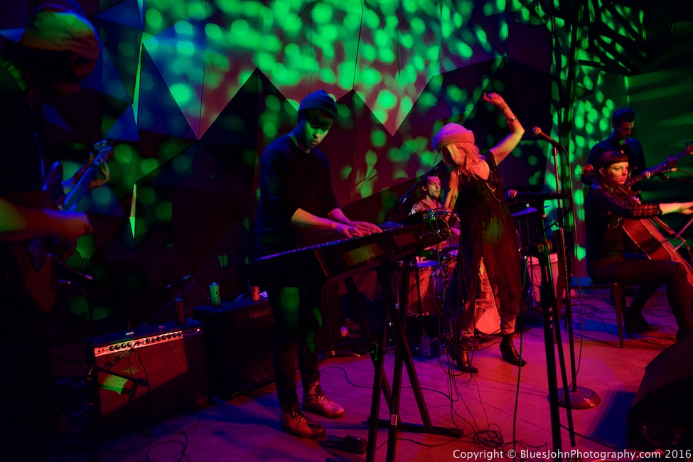 Thanks, Holocene, photo by John Alcala