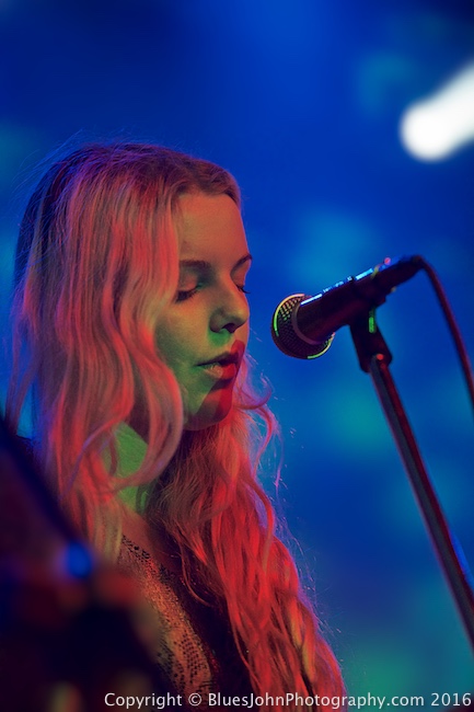 Cat Hoch, Holocene, photo by John Alcala